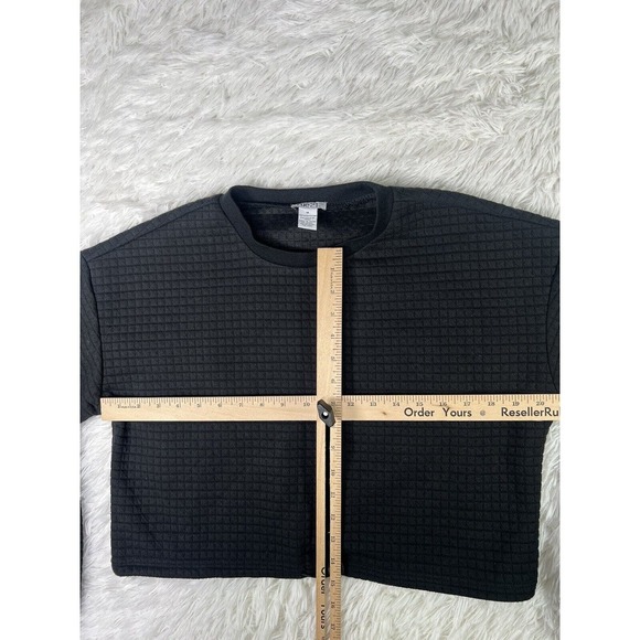 Women's Rue 21 Black Long Sleeve Cropped Button Front Pullover Sweater Size M - Picture 6 of 12